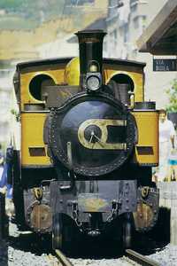 19. La locomotive à vapeur Aurrera, construite en 1898, en service au Musée Basque du Chemin de fer d'Euskotrenbideak. 
