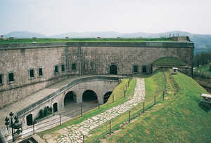 160. St. Mark's Fort. Casemated battery, courtyard and rifle parapet over the gorge barracks.© Gorka Agirre